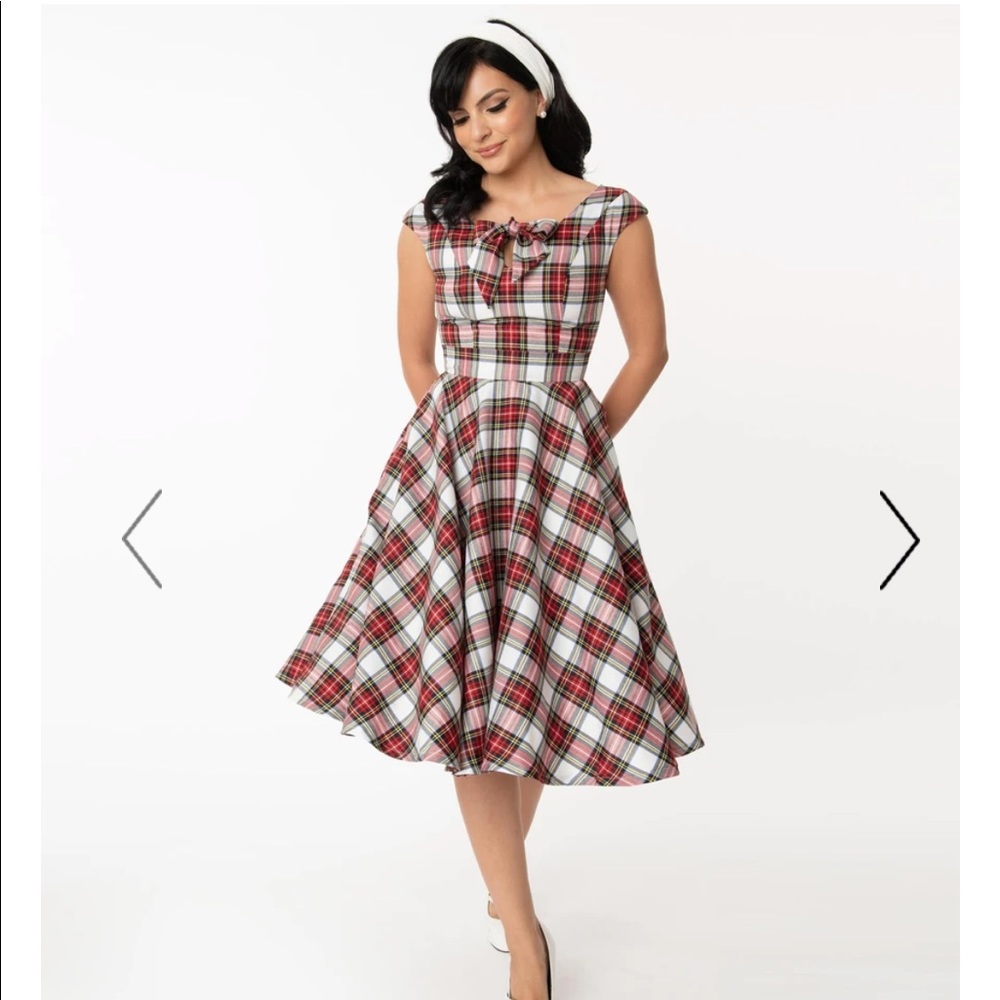 Retro Red & White Plaid Sasha Swing Dress 😍